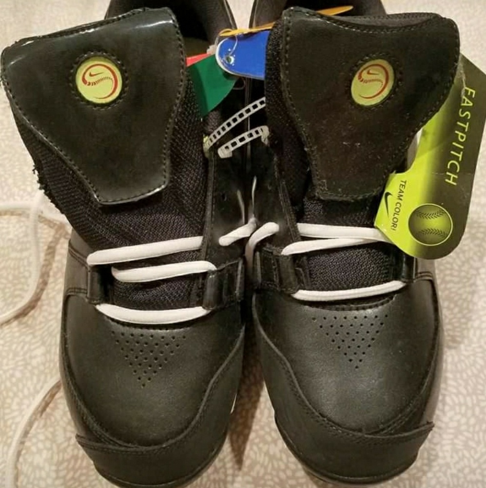 Nike FASTTECH Baseball Shoes NEW - UNISEX